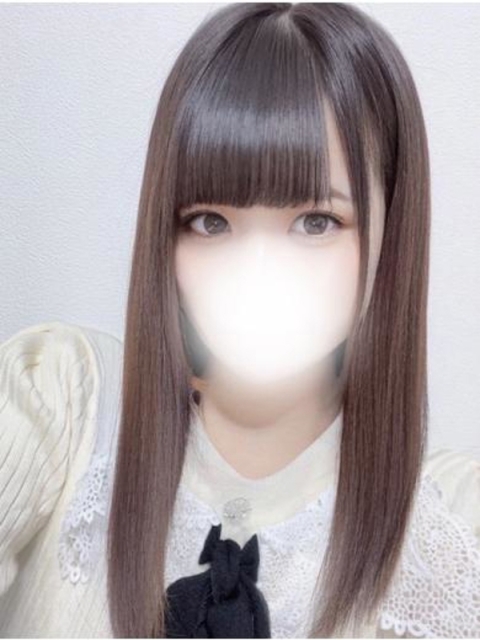 るる　アイドル級美少女